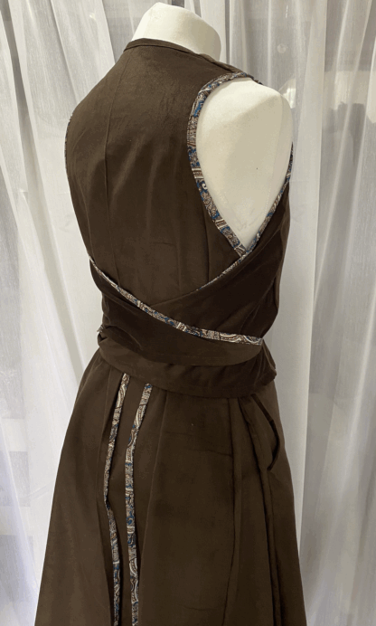 Chocolate corduroy - trimmed - Image 4