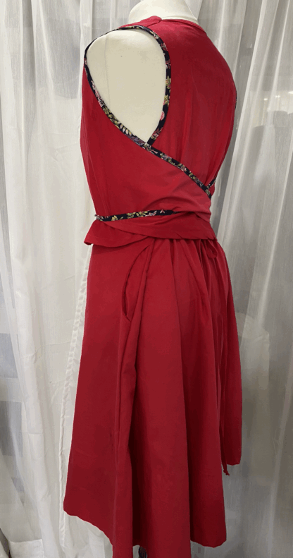 Red corduroy - trimmed - Image 7